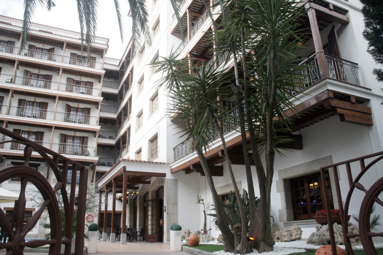 Hotel La Carolina 료렛 드 마르 외부 사진