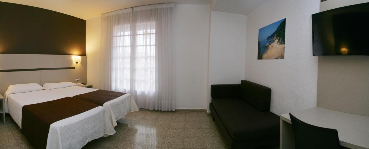 Hotel La Carolina 료렛 드 마르 외부 사진