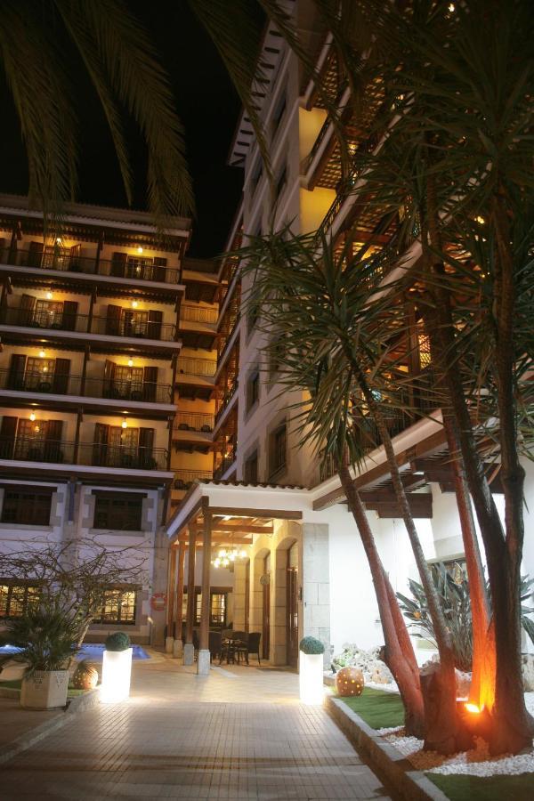 Hotel La Carolina 료렛 드 마르 외부 사진