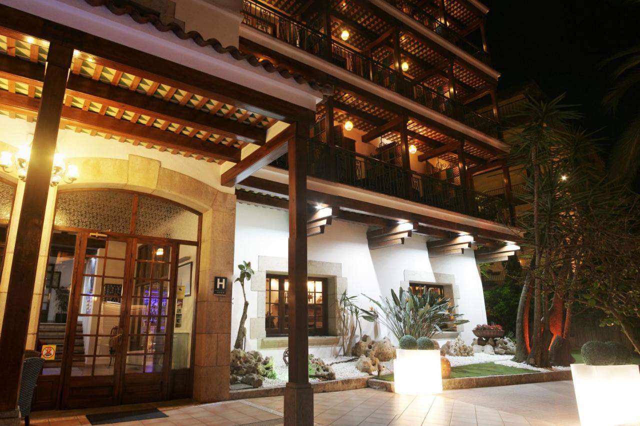 Hotel La Carolina 료렛 드 마르 외부 사진