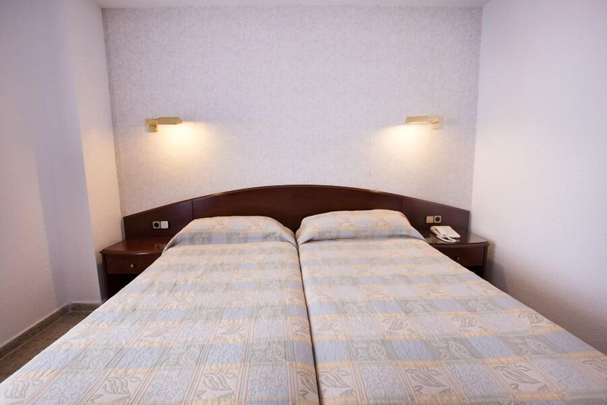 Hotel La Carolina 료렛 드 마르 외부 사진
