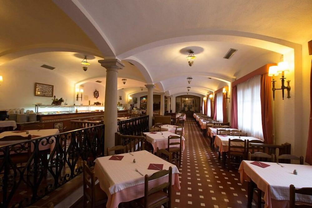 Hotel La Carolina 료렛 드 마르 외부 사진
