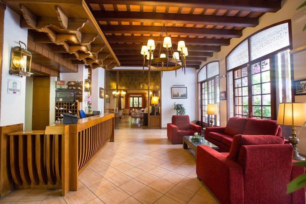 Hotel La Carolina 료렛 드 마르 외부 사진