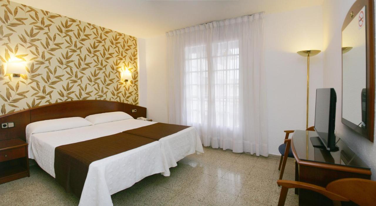 Hotel La Carolina 료렛 드 마르 외부 사진