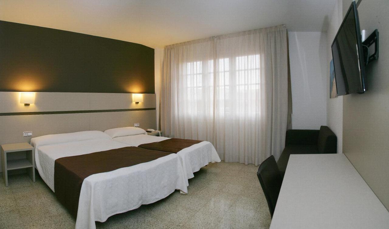 Hotel La Carolina 료렛 드 마르 외부 사진